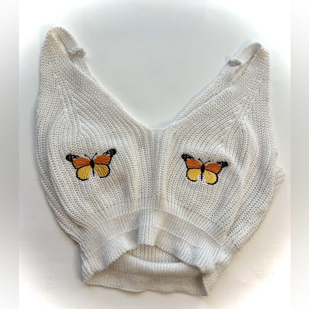 Weaven butterfly cropped tank